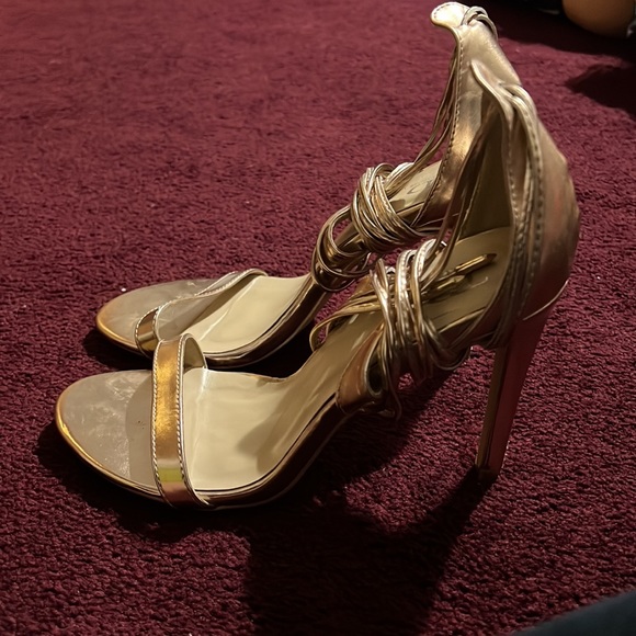 perfect rose gold tie up heels - Picture 2 of 3